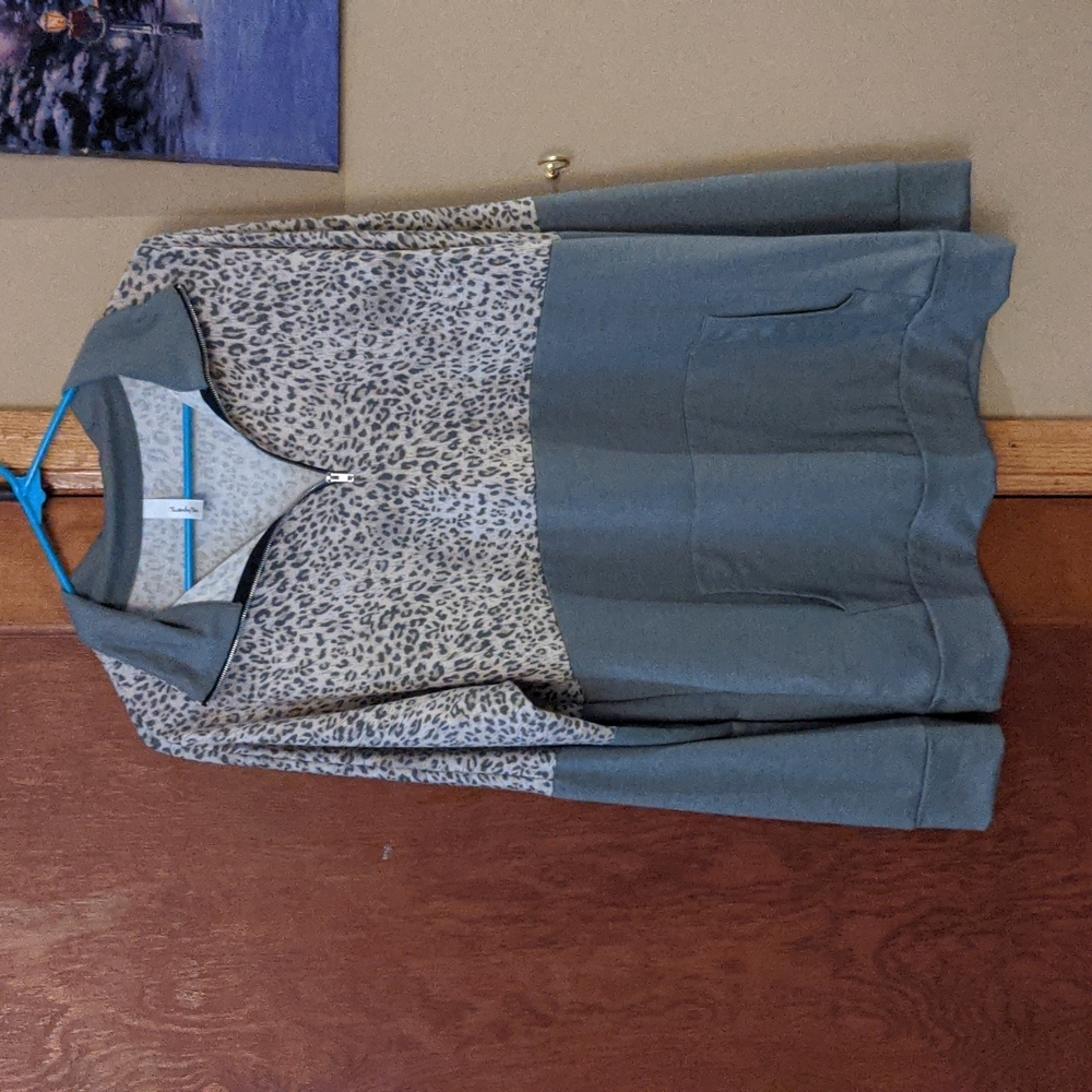 Brand new boutique long sleeve shirt, olive green and leopard print, large